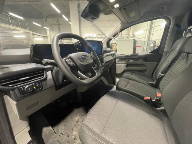 Ford Transit Custom image 4