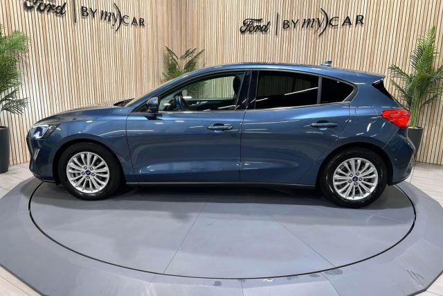 Ford Focus image 7
