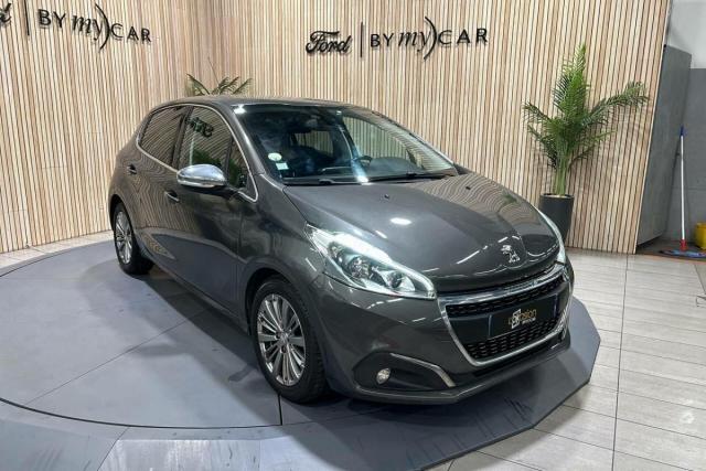 Peugeot 208 image 6