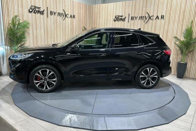 Ford Kuga image 4