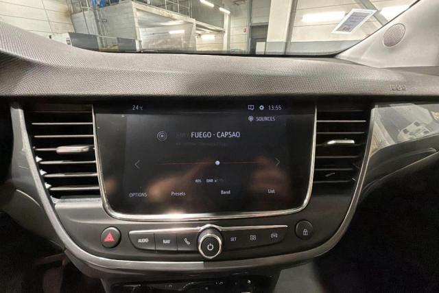 Opel Crossland image 1