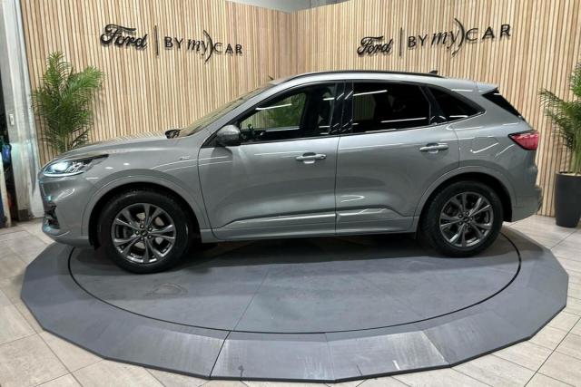 Ford Kuga image 5