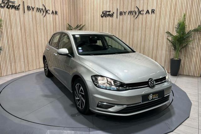 Volkswagen Golf image 4