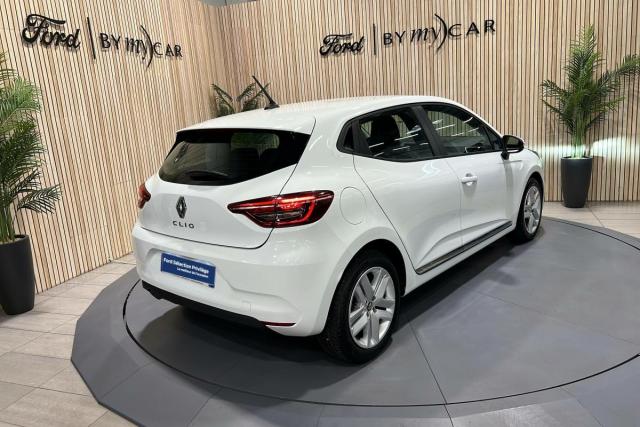 Renault Clio image 1