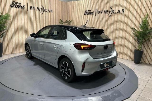 Opel Corsa image 8