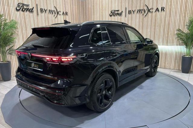 Volkswagen Tiguan image 9