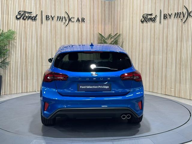 Ford Focus image 8