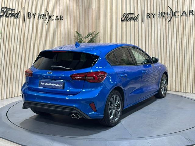 Ford Focus image 7