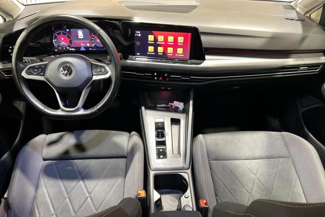 Volkswagen Golf image 5