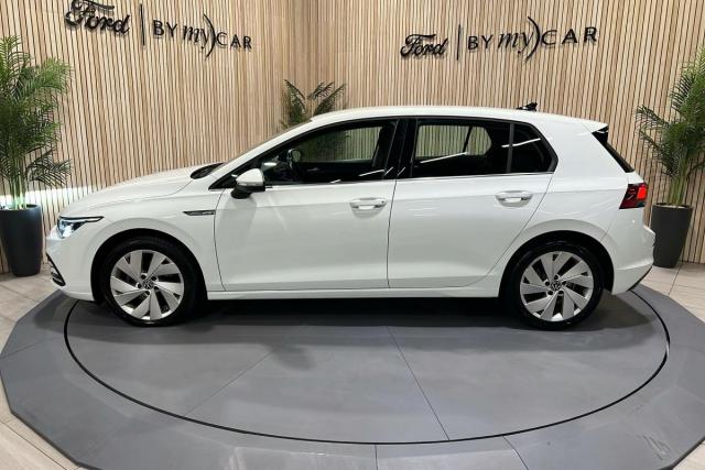 Volkswagen Golf image 6