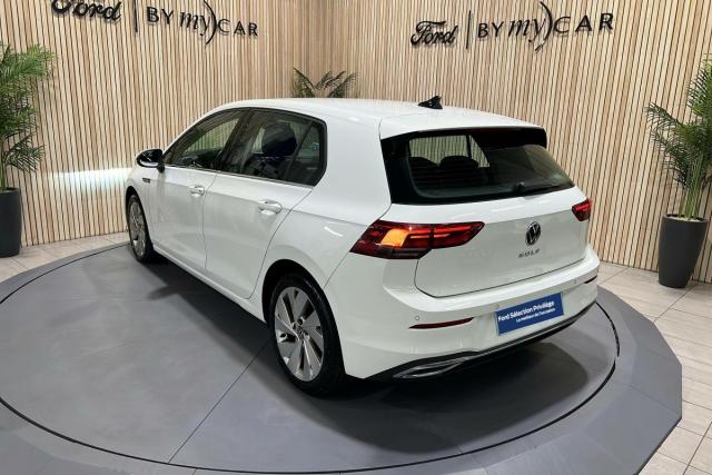 Volkswagen Golf image 2