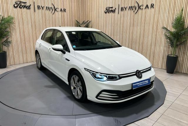 Volkswagen Golf image 9