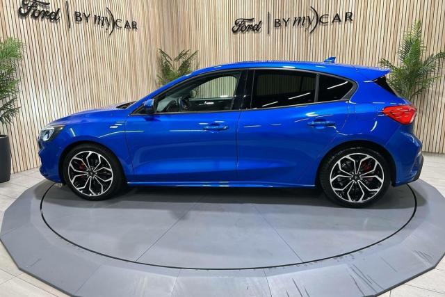 Ford Focus image 9