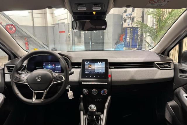 Renault Clio image 3