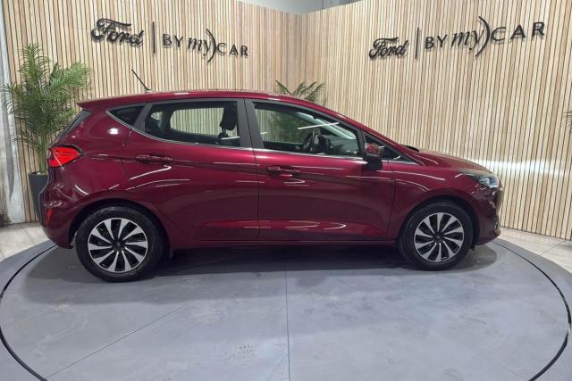 Ford Fiesta image 2