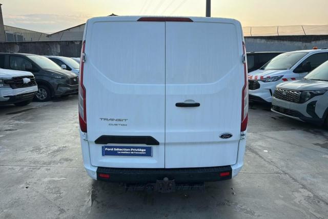 Ford Transit Custom image 1