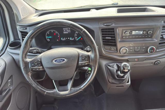 Ford Transit Custom image 6
