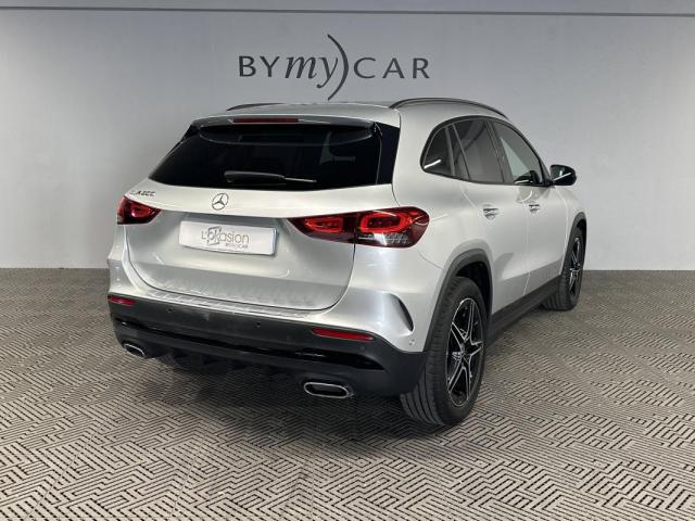 Mercedes Benz Gla image 9