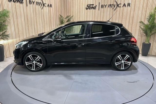 Peugeot 208 image 3