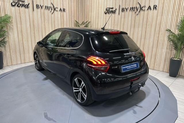 Peugeot 208 image 4