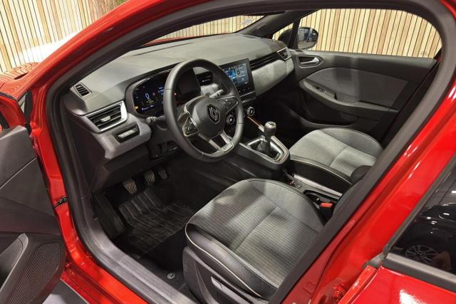 Renault Clio image 7