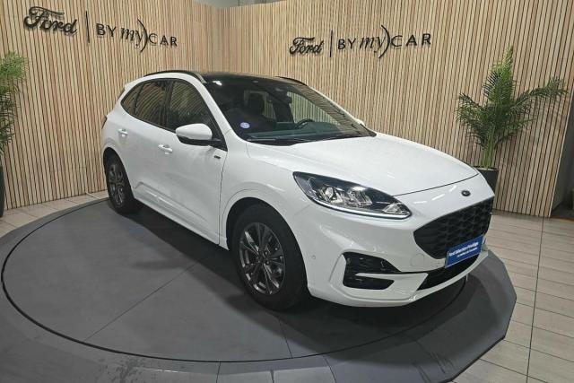 Ford Kuga image 3
