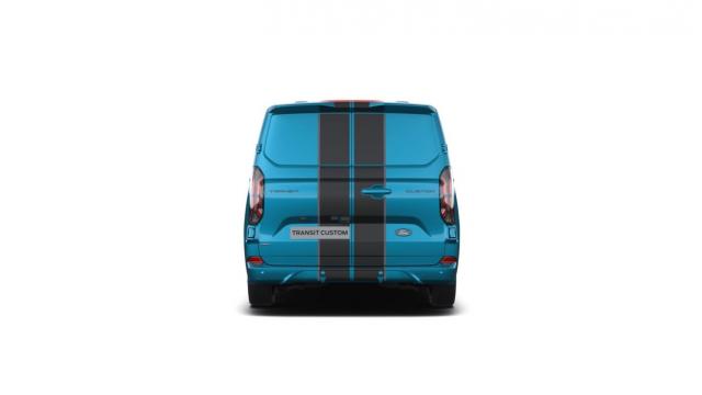 Ford Transit Custom image 1