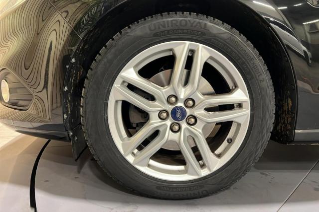 Ford S-Max image 5