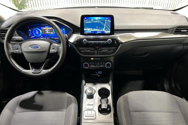 Ford Kuga image 4
