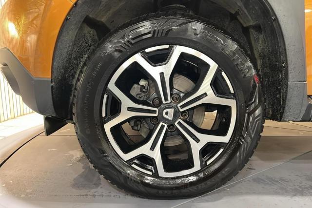 Dacia Duster image 1