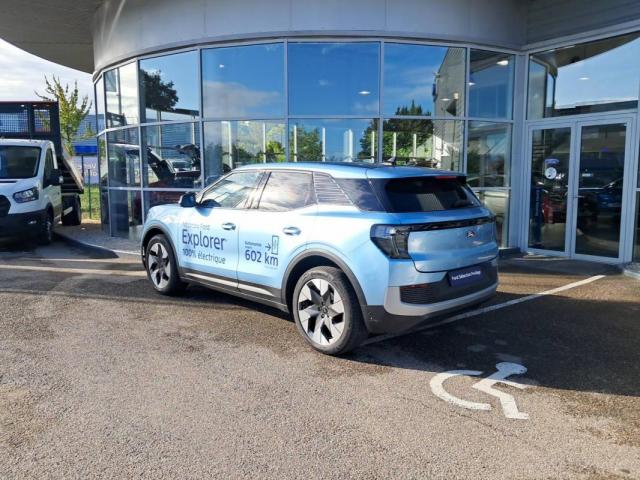 Ford Explorer image 9