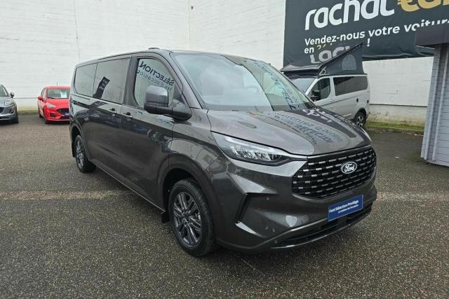 Ford Tourneo image 1