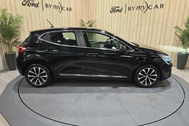 Renault Clio image 2