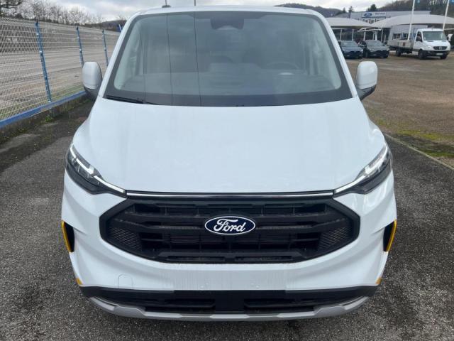 Ford Transit Custom image 3