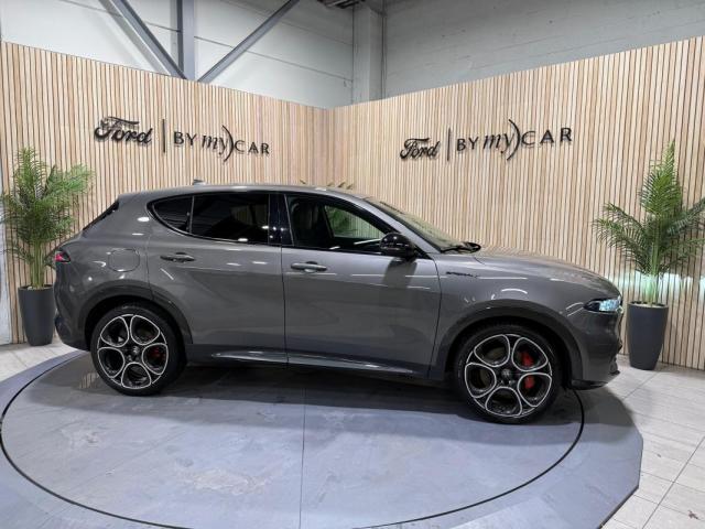 Alfa Romeo Tonale image 9