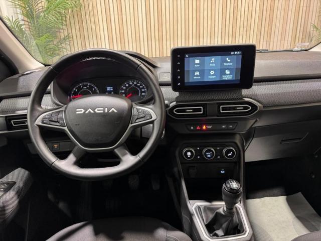 Dacia Sandero image 1