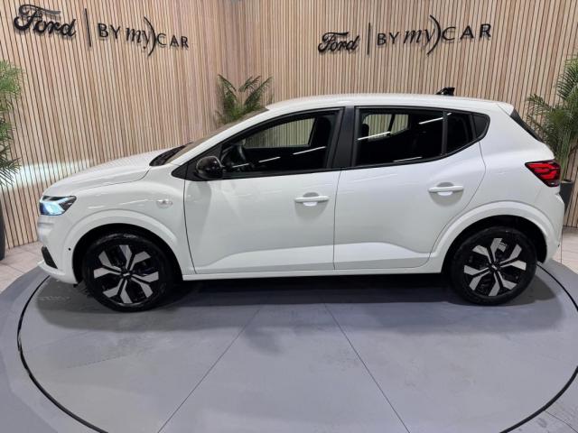 Dacia Sandero image 9