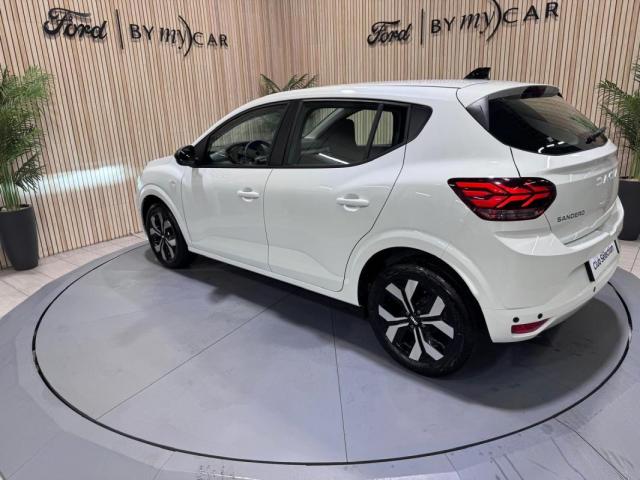 Dacia Sandero image 3