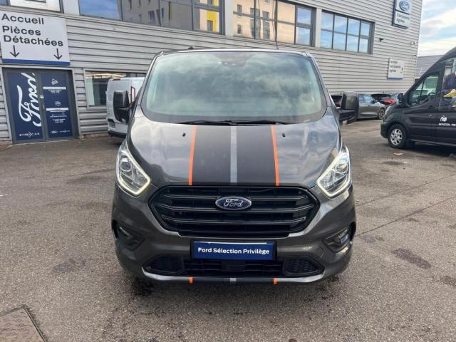 Ford Transit Custom image 2