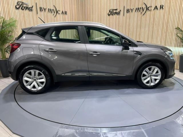 Renault Captur image 6