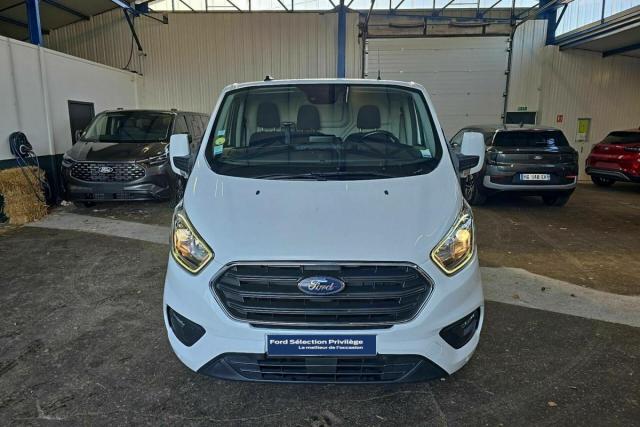 Ford Transit Custom image 9