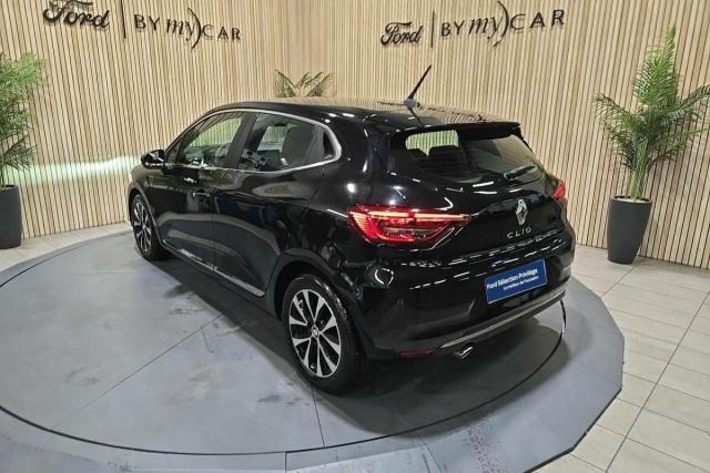 Renault Clio image 7