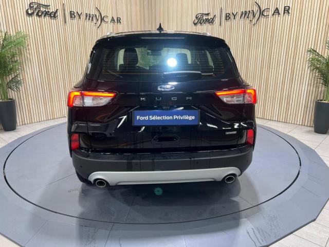Ford Kuga image 8