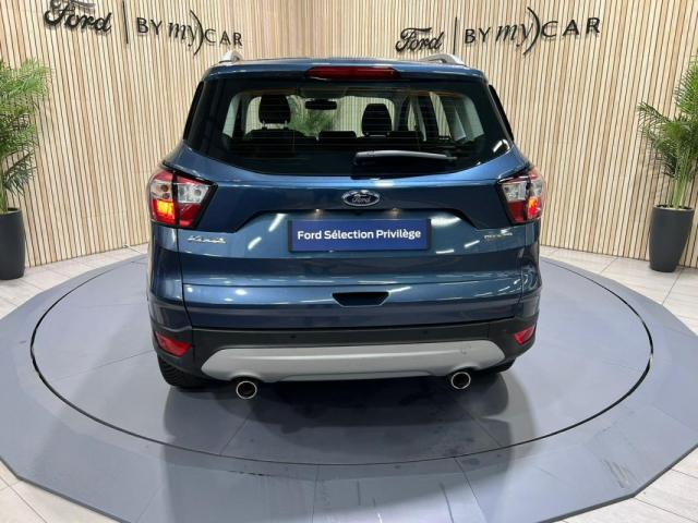 Ford Kuga image 2