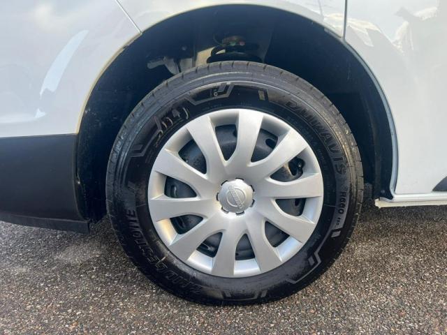 Nissan Primastar image 7