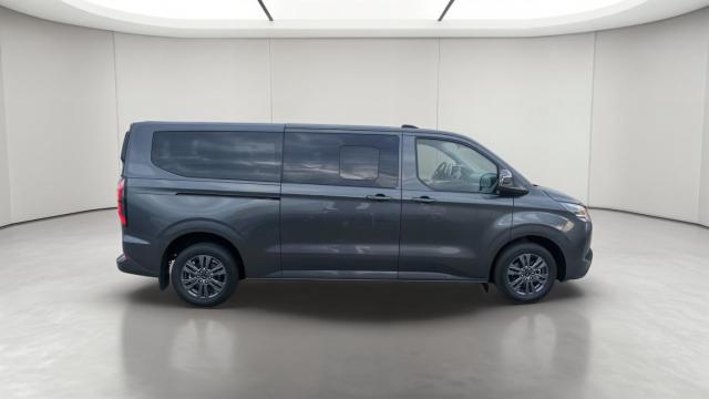 Ford Tourneo image 9