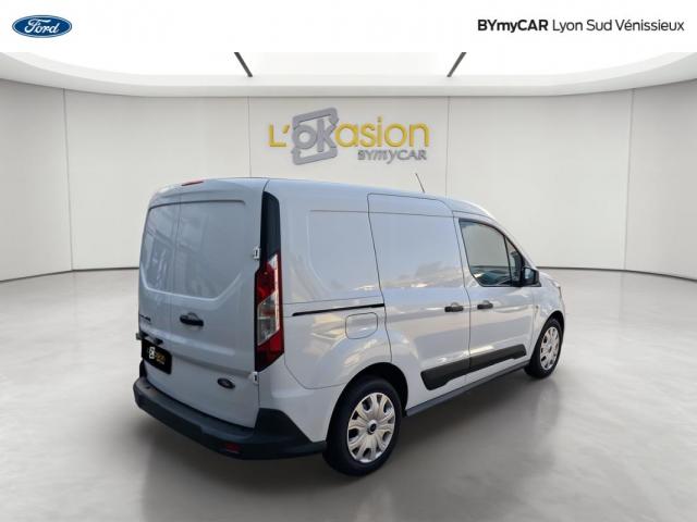 Ford Transit Connect image 9