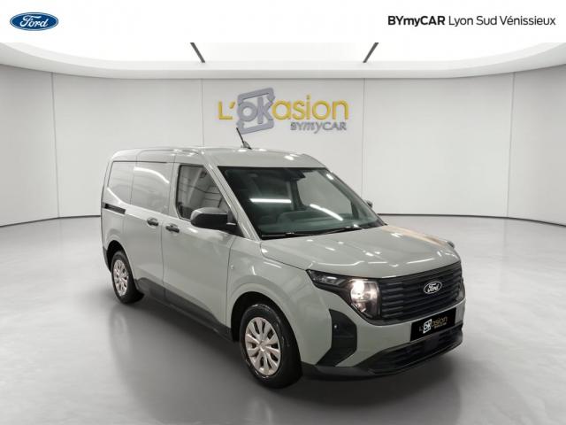 Ford Transit Courier image 3