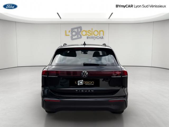 Volkswagen Tiguan image 9