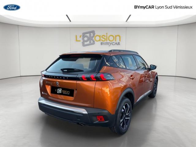 Peugeot 2008 image 2